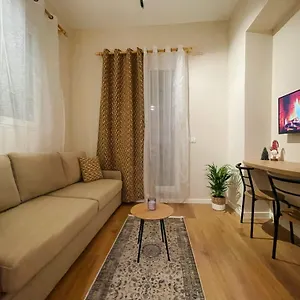 Aj - Hidden Gem In Front Of Taiwan Center Apartment
